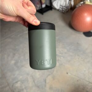 YETI Rambler 12-oz Stainless Steel Colster Can Insulator
